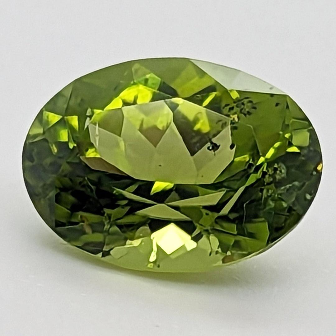 2.68ct Oval Cut Arizona Peridot - The Rutile Ltd