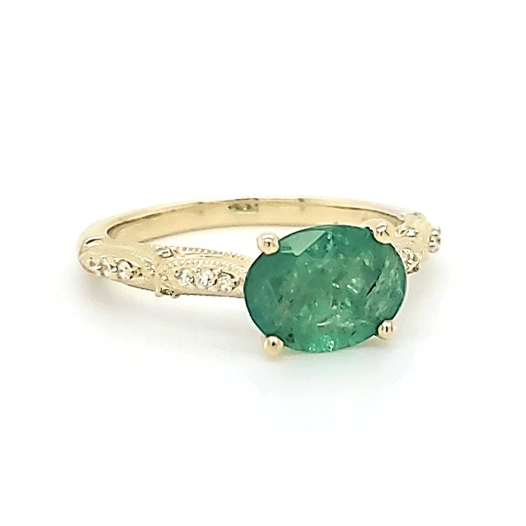 Emerald and Diamond Ring in 14K Yellow Gold - The Rutile Ltd