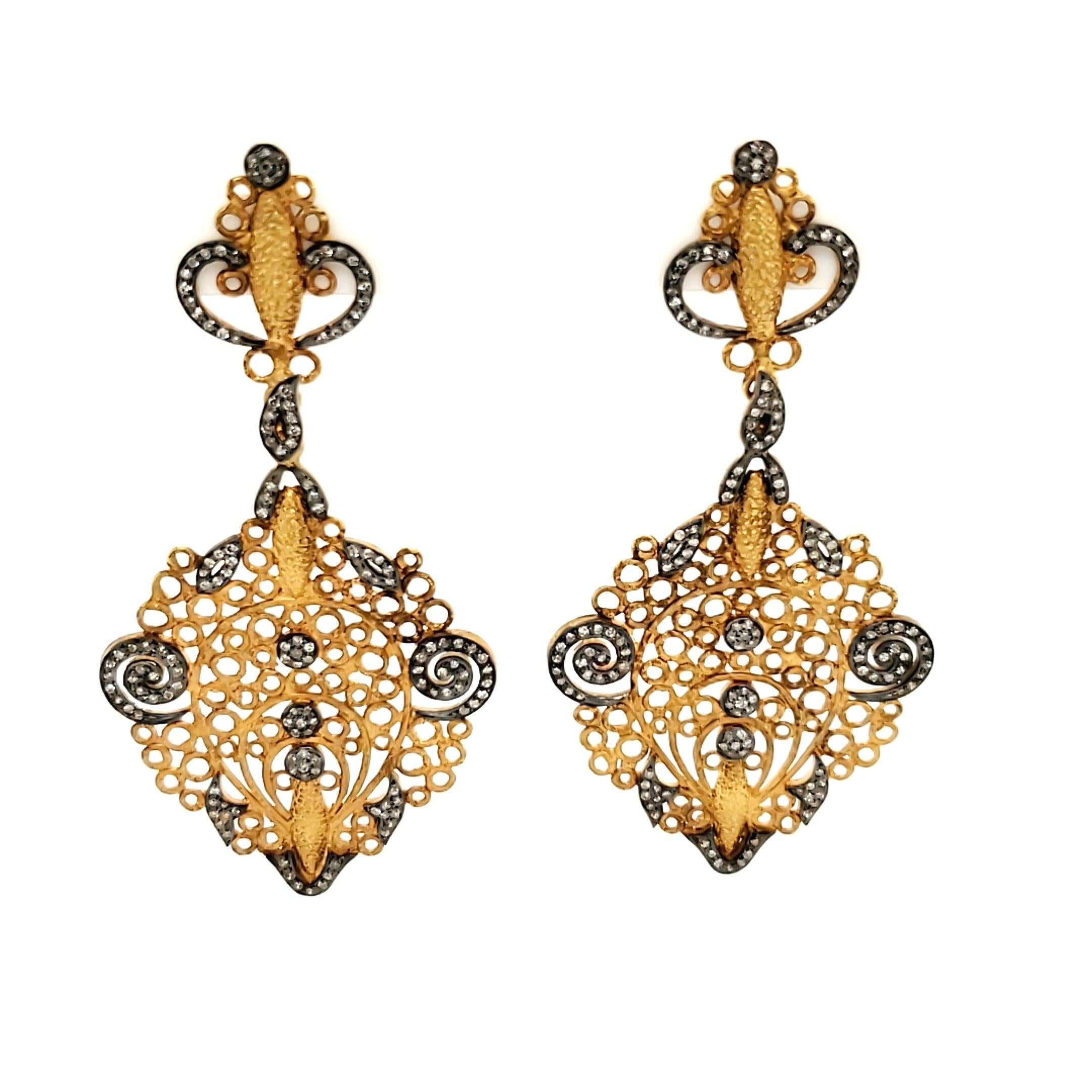 “Hawa” - Earrings with Black Diamonds in 18kt Yellow Gold by JS Noor - The Rutile Ltd