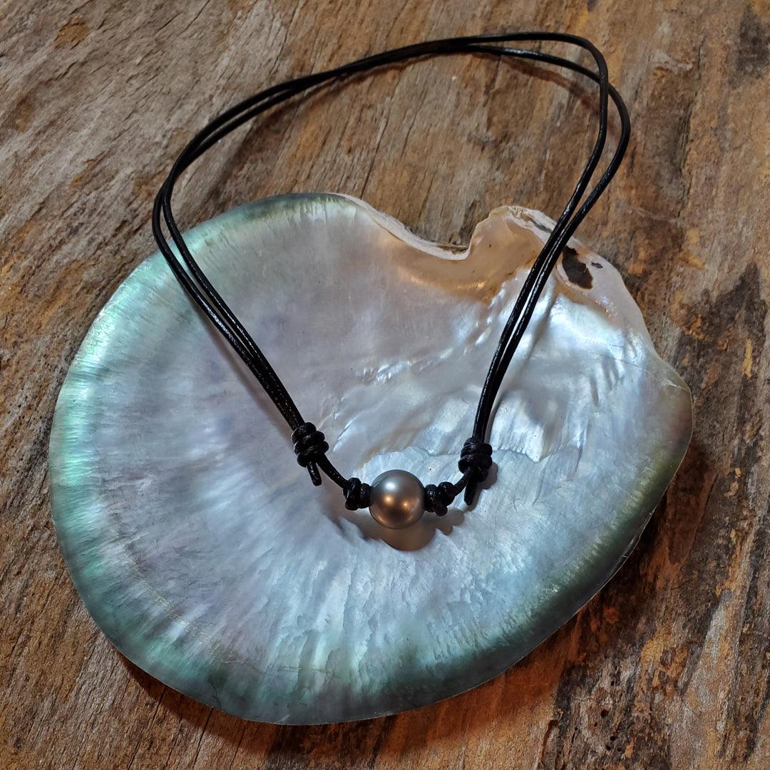 "The Sole" - Single Tahitian Pearl Leather Necklace - The Rutile Ltd