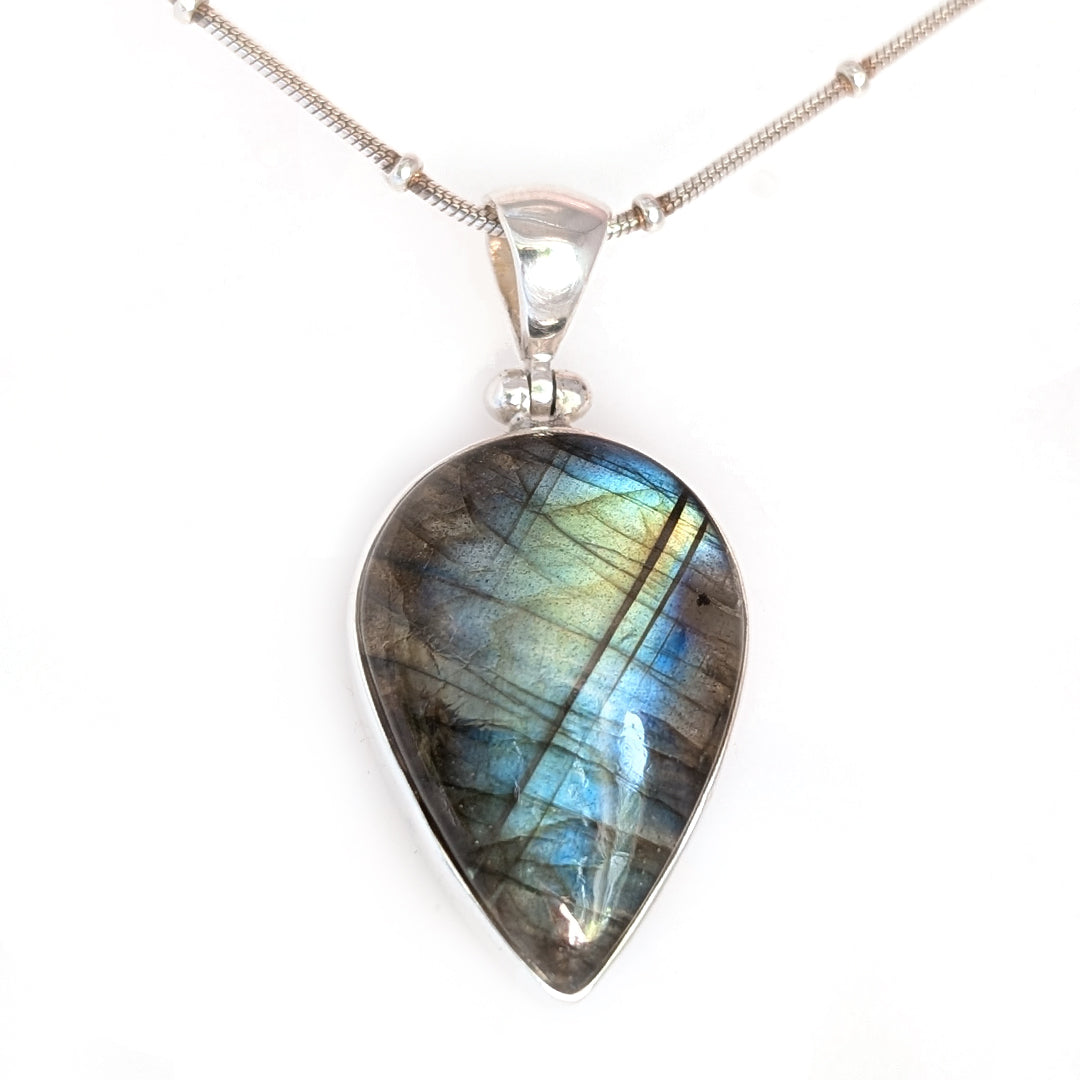 Blue Flash Labradorite Pendant on 16" Beaded Sterling Silver Chain