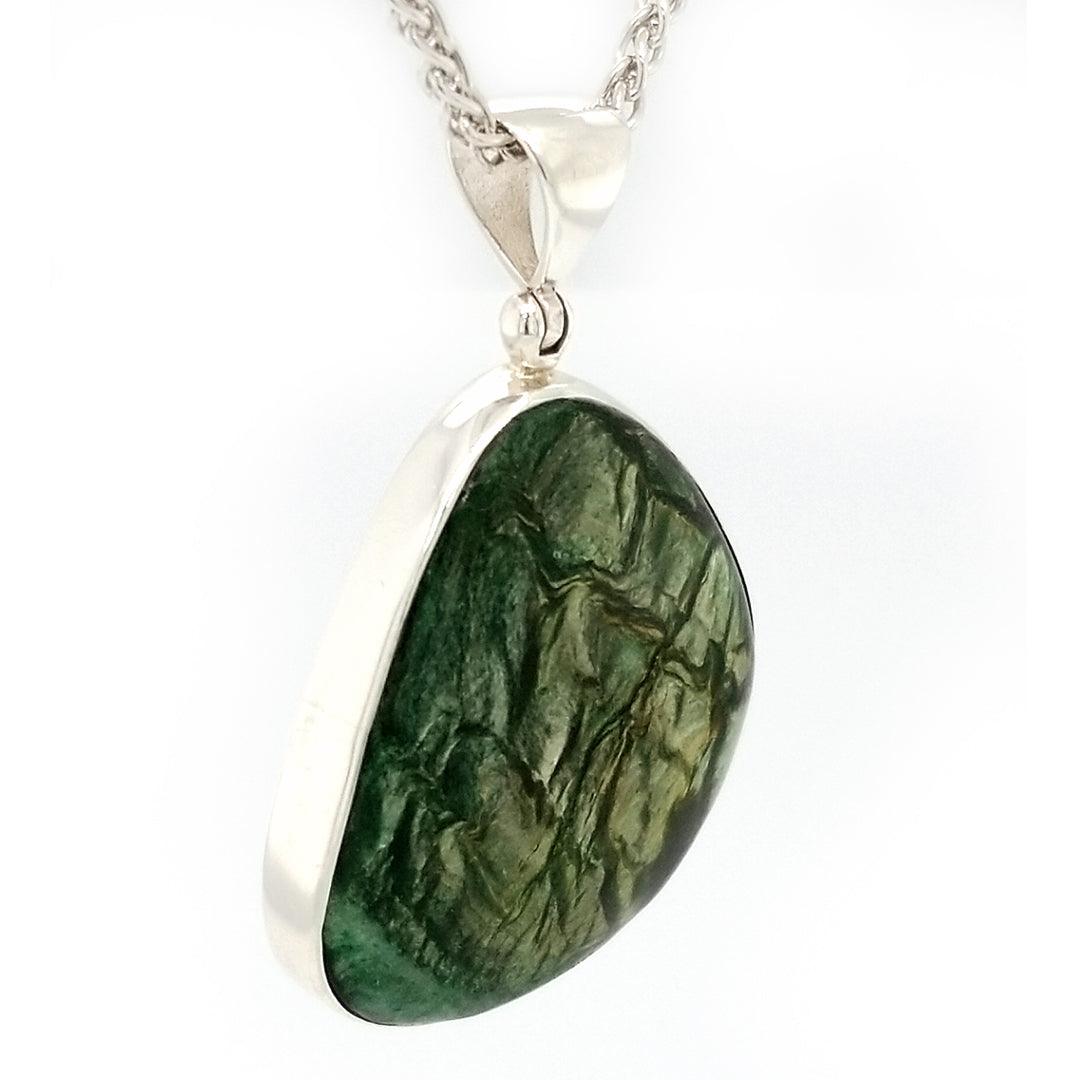 “The Lift” - Fuchsite (Green Muscovite) Sterling Silver Pendant - The Rutile Ltd