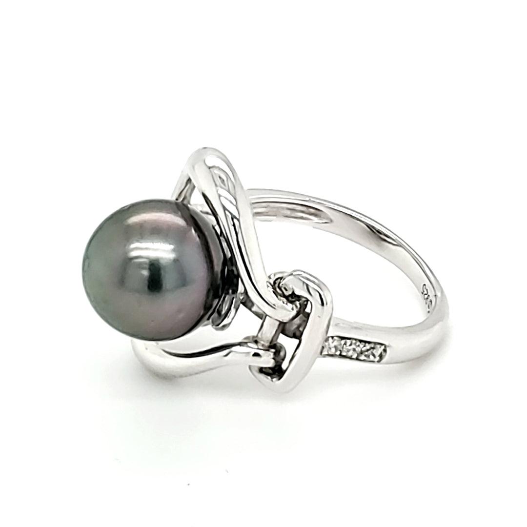 “Perle” - Cultured Tahitian Pearl and White Topaz Sterling Silver Ring - The Rutile Ltd