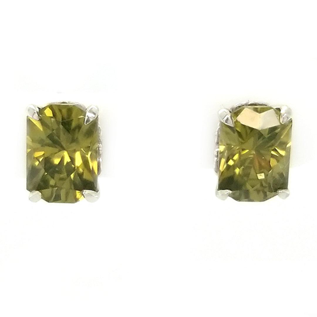 "The Golden" - Extremely Rare Golden-Green Master Cut Zircon Platinum Stud Earrings - The Rutile Ltd