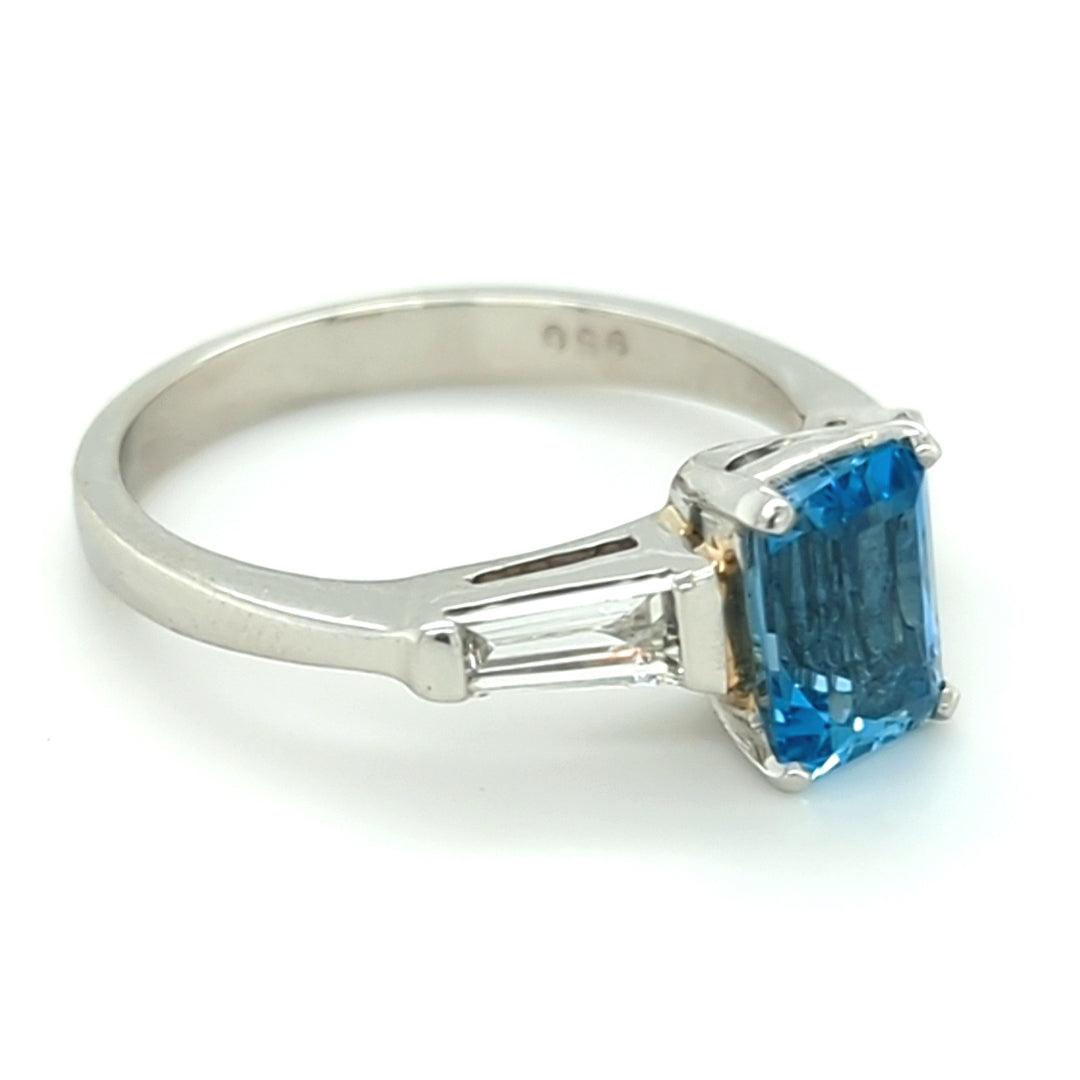 "Glacier" Mozambique Aquamarine and Diamond Ring in Platinum - The Rutile Ltd